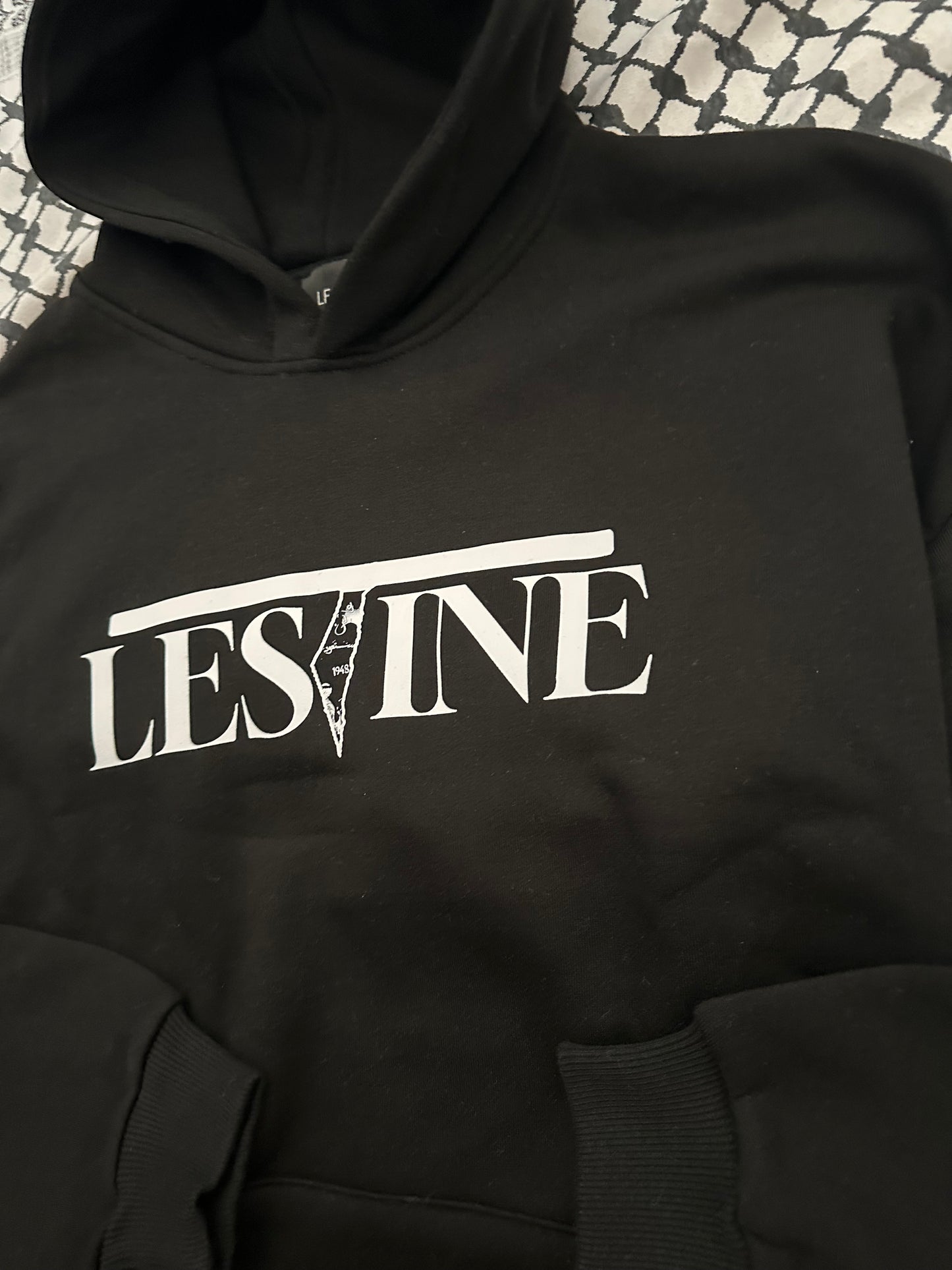 BLACK LESTINE HOODIE